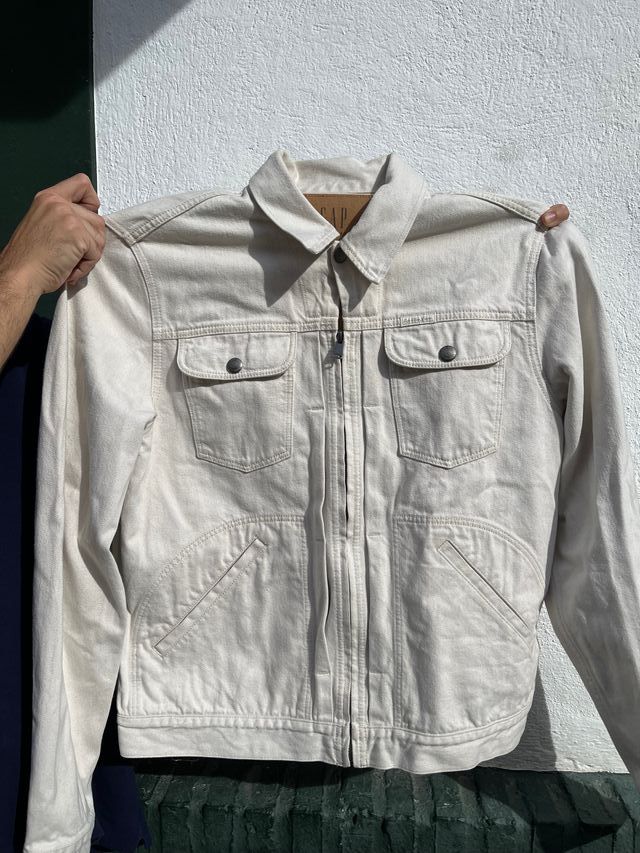 Chaqueta vaquera beige GAP