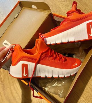 Nike Free Metcon 6 Naranja/Blanco