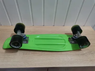 Monopatín Skate  Penny verde