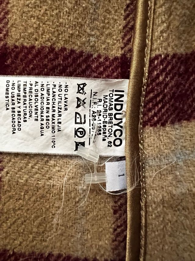 Abrigo infantil de paño