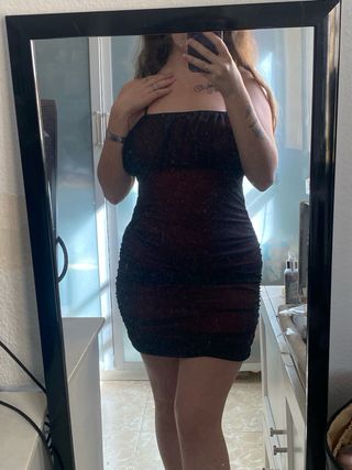 Vestido Negro y Rojo