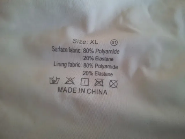 3 Sujetadores XL . Nuevos. 10€ los tres.