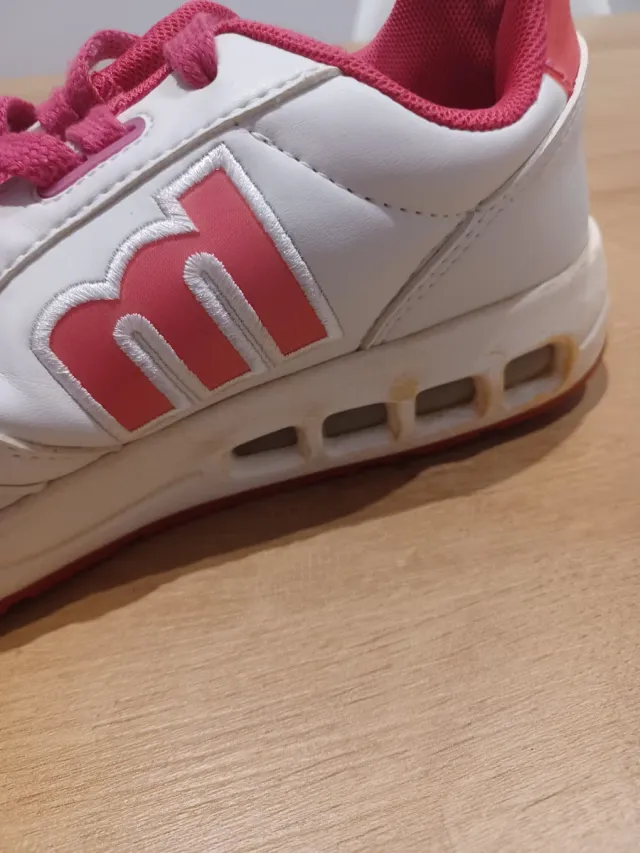 Zapatillas Mustang Mujer Blancas y Rosas