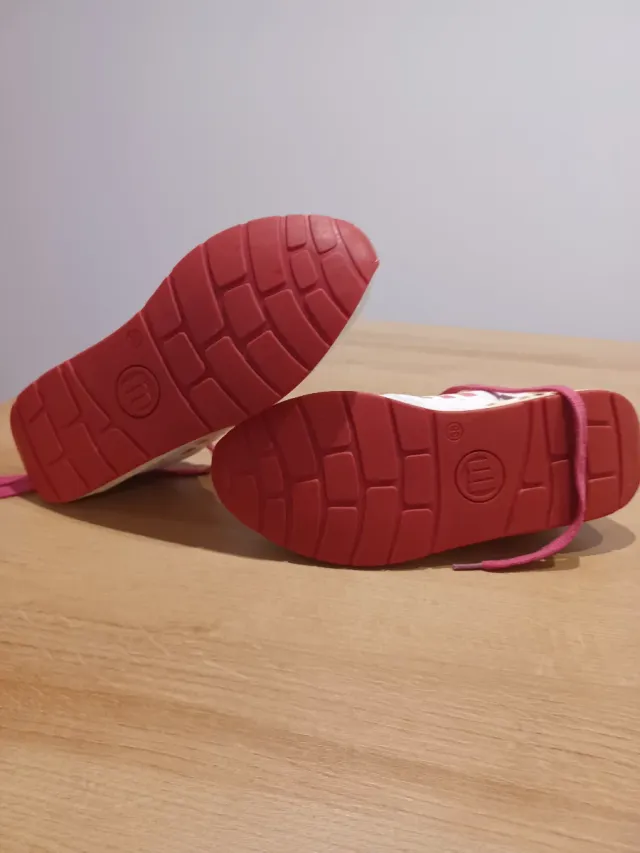 Zapatillas Mustang Mujer Blancas y Rosas