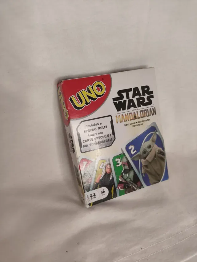 UNO Star Wars The Mandalorian