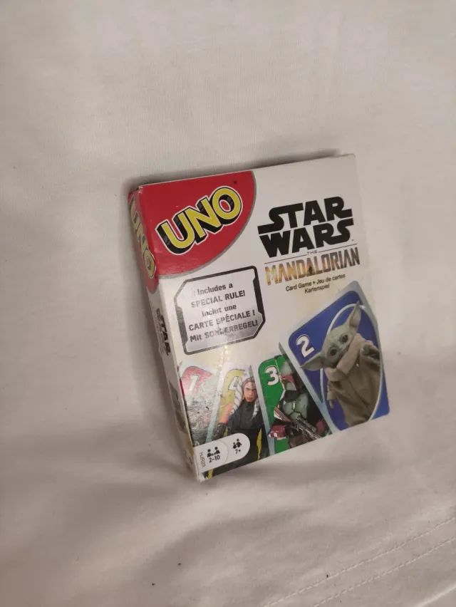 UNO Star Wars The Mandalorian