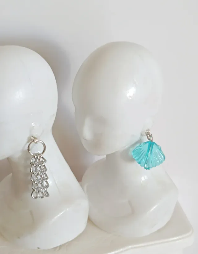 Lote 8 pares pendientes varios