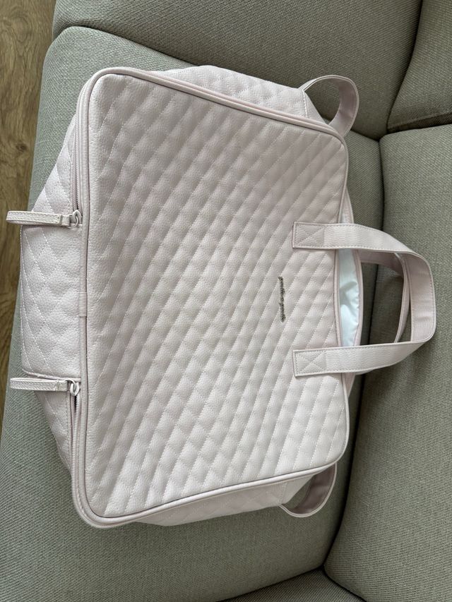 Maleta Pasito a Pasito rosa acolchada