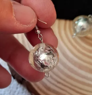 Pendientes transparentes con interior plateado