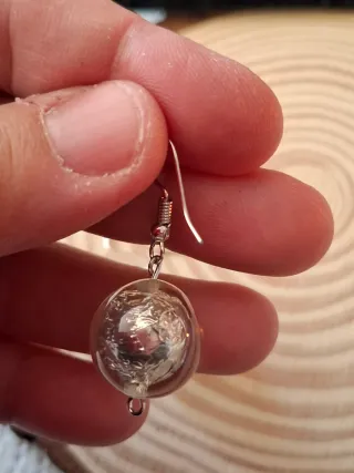 Pendientes transparentes con interior plateado