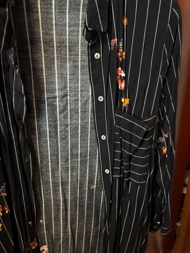 Vestido camisero rayas y flores Stradivarius T.M