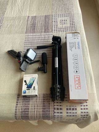 Trípode PEMOtech + Micrófono + Luz LED soporte