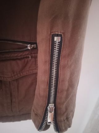 Parka mujer New Look Talla 36 con forro de borrego