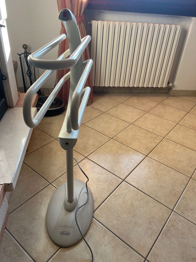 Scalda asciugamani DeLonghi Caldo Panny
