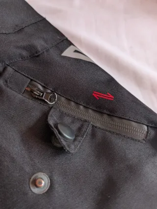 Chaqueta Moto Invictus Atlas Negra Flúor M-L