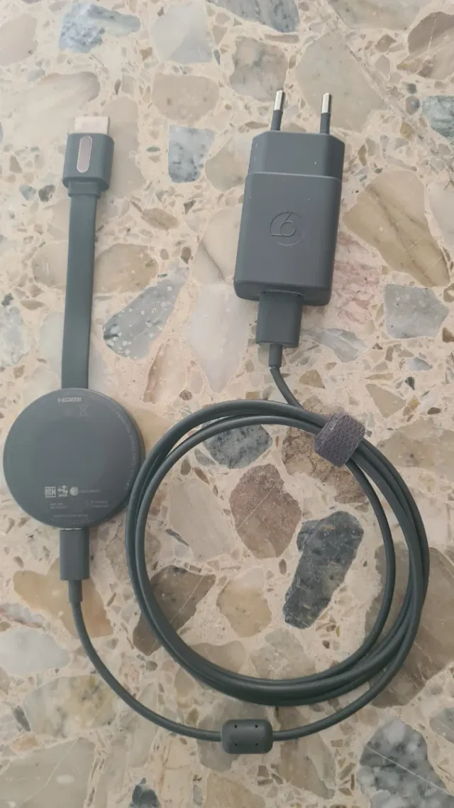 Google Chromecast NC2-6A5 HDMI 4K