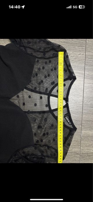 Abito nero con tulle a pois