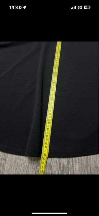 Abito nero con tulle a pois