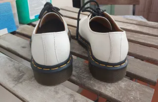 Dr. Martens Blancas Talla 37