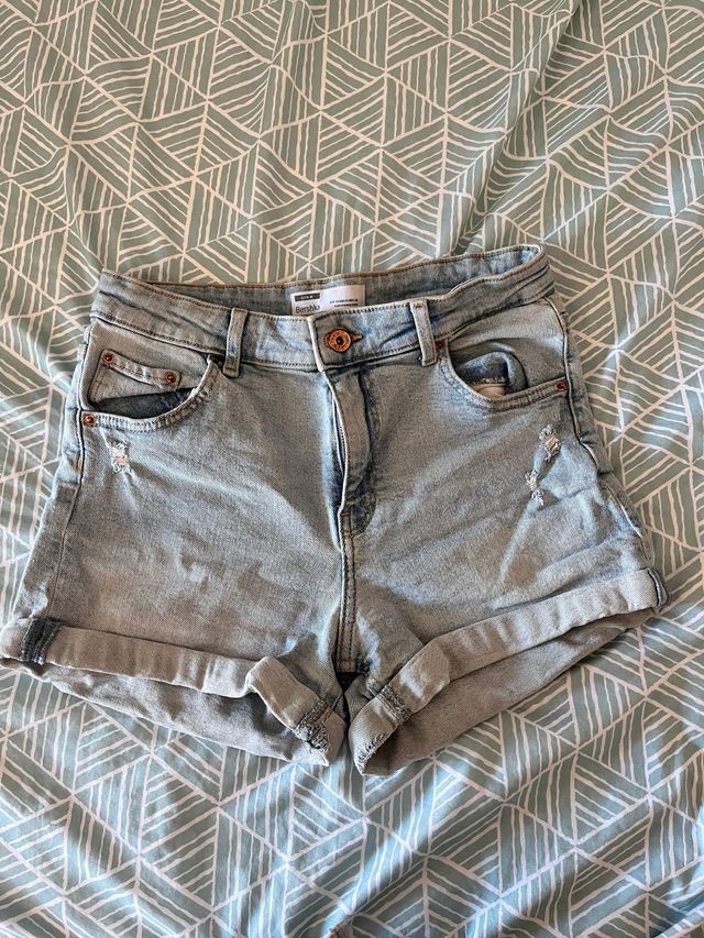 Pantalón corto vaquero Bershka azul