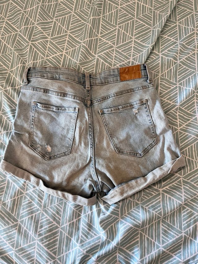 Pantalón corto vaquero Bershka azul