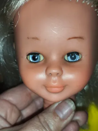Cabeza de muñeca Nancy rubia