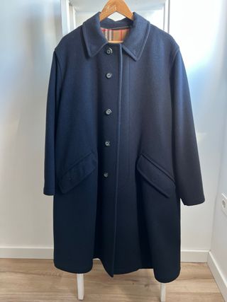 Abrigo Capa Azul Marino Clásico