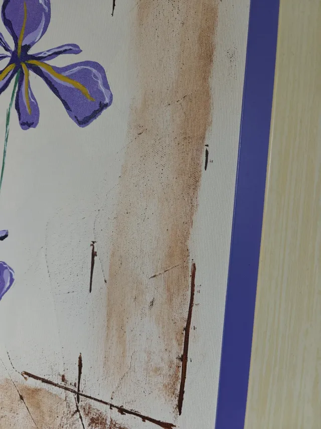 Cuadro floral morado y beige