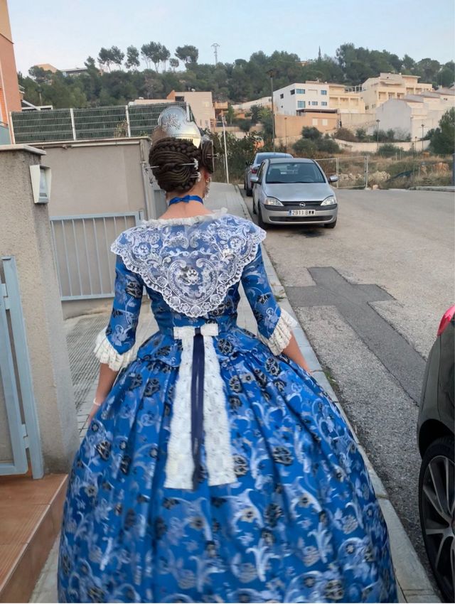 Traje de Fallera Azul