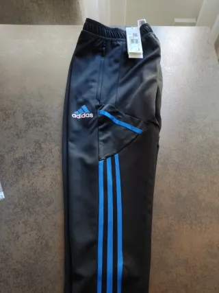 Pantalón chándal Adidas Manchester United