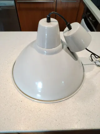 Lámpara de techo colgante blanca cruda