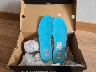 Zapatillas Under Armour UA HOVR Turbulence