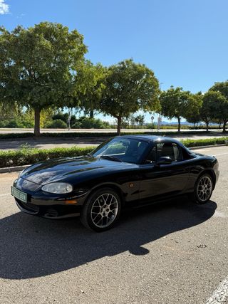Mazda MX-5 2004