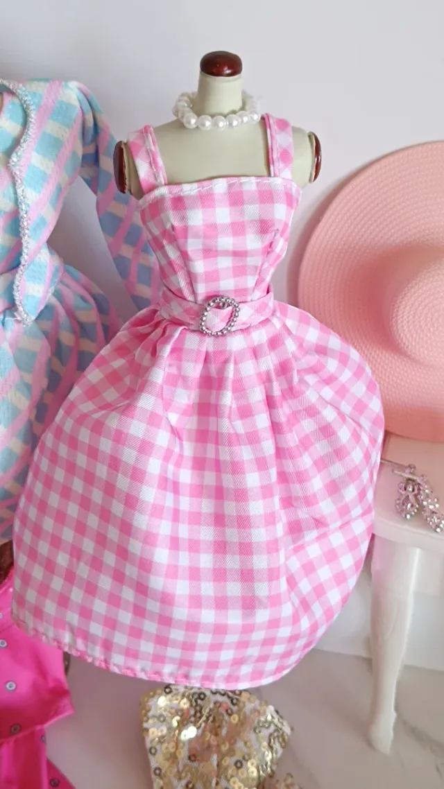 4 Conjuntos Ropa Barbie