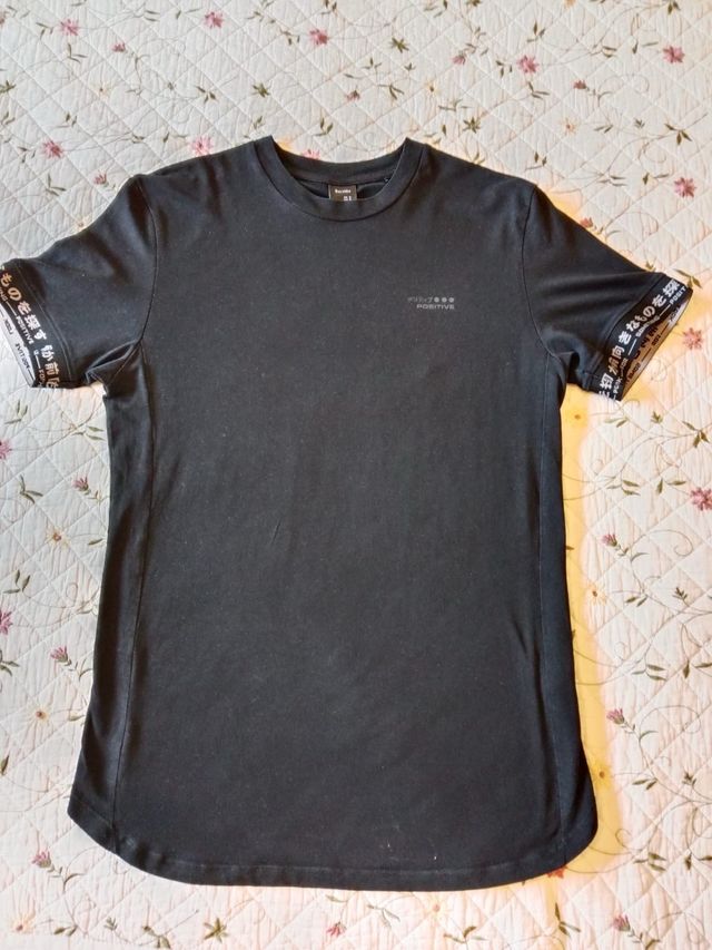Camiseta Bershka Negra Talla S