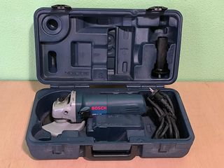 Amoladora Bosch GWS 6-115 con maletín