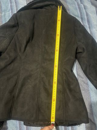 Cappotto tipo montone nero