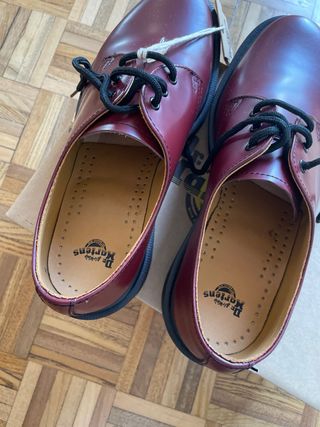 Dr. Martens Scarpe Unisex bordo