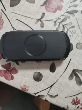 PSP Street Negra Sony+juegos