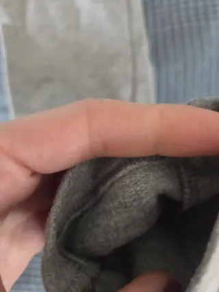 Pantalones grises de algodón