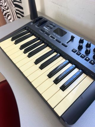 Teclado MIDI M-Audio Oxygen 25 (3 gen)
