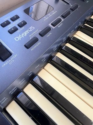 Teclado MIDI M-Audio Oxygen 25 (3 gen)