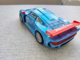 Scalextric Porsche 911 GT1 2000