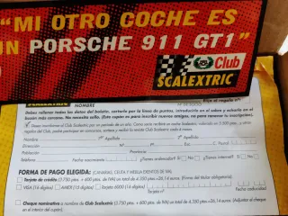 Scalextric Porsche 911 GT1 2000