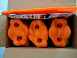 Kit Escalada Infantil Buki 12 Presas + 6 Cinchas