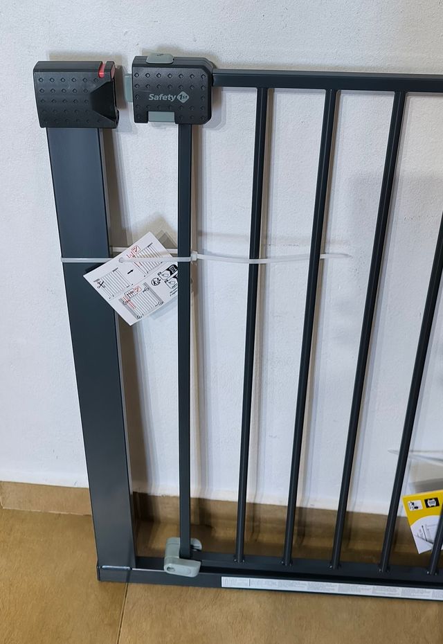 Barrera Seguridad Safety 1st Easy Close Metal