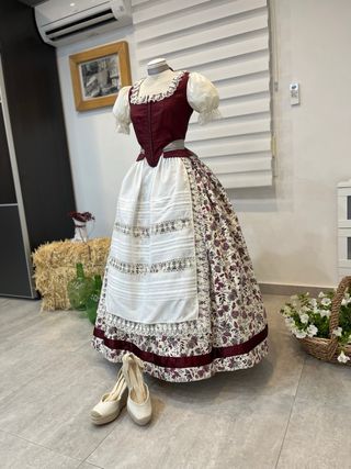 Traje Regional Huertana/Valenciana Talla S/36