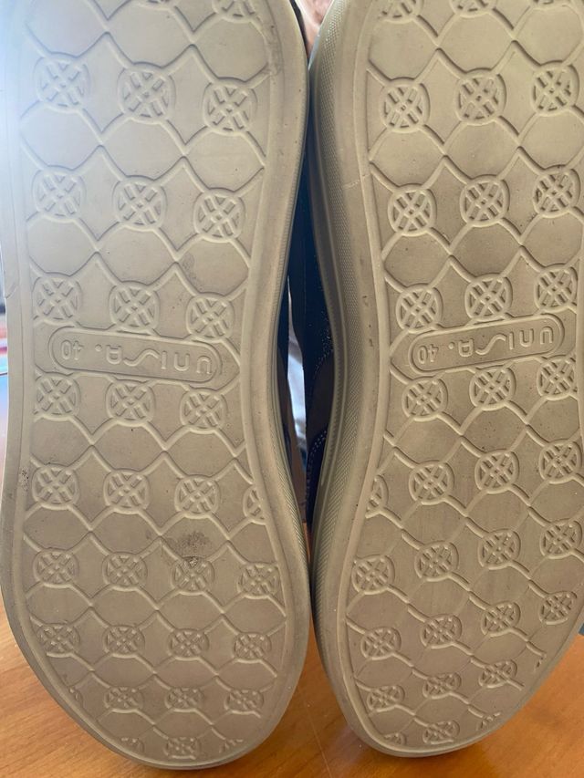 Sneakers Marroni e Dorate