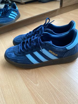 Zapatillas Adidas Spezial Negras y Azules