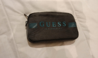 Neceser Guess Negro y Turquesa